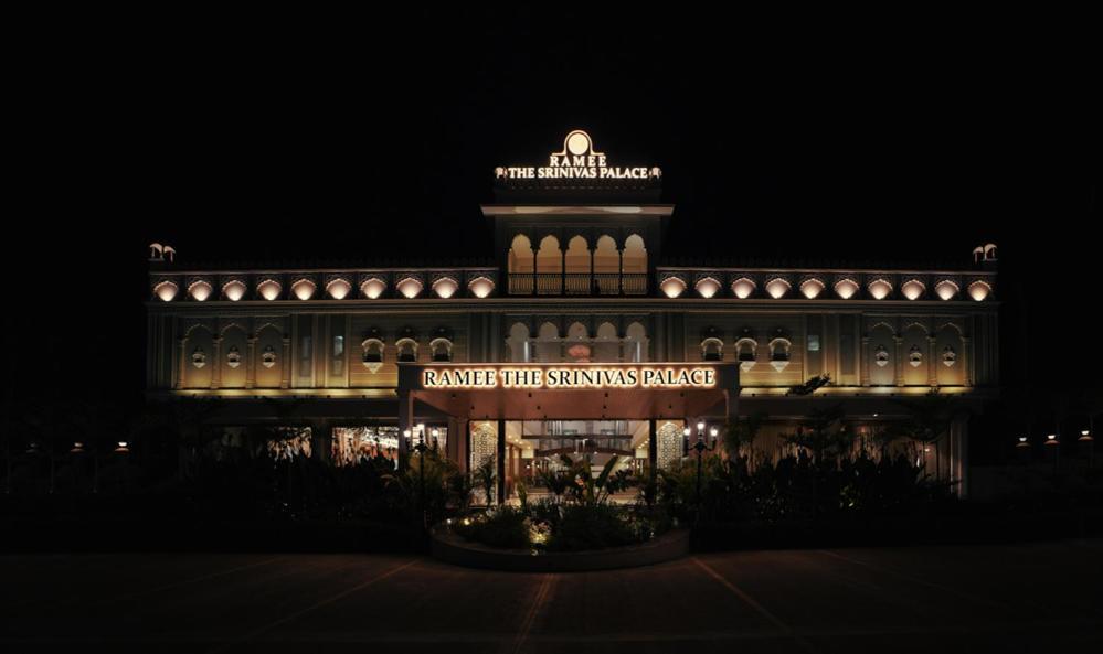 Ramee The Srinivas Palace Bhuj Buitenkant foto