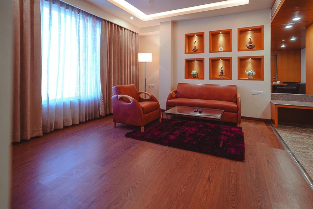 Ramee The Srinivas Palace Bhuj Buitenkant foto