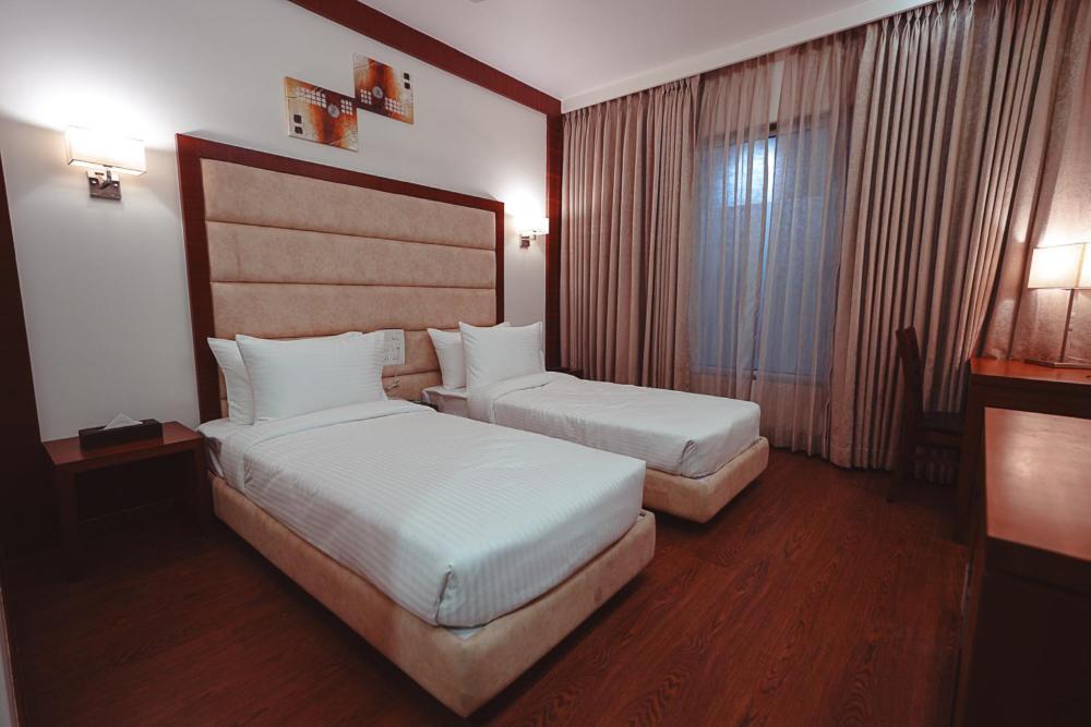 Ramee The Srinivas Palace Bhuj Buitenkant foto